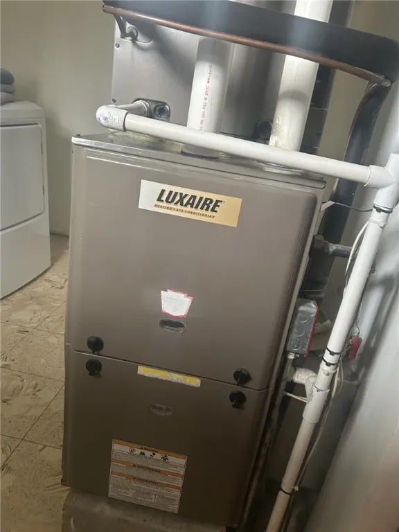 Luxaire Furnance
