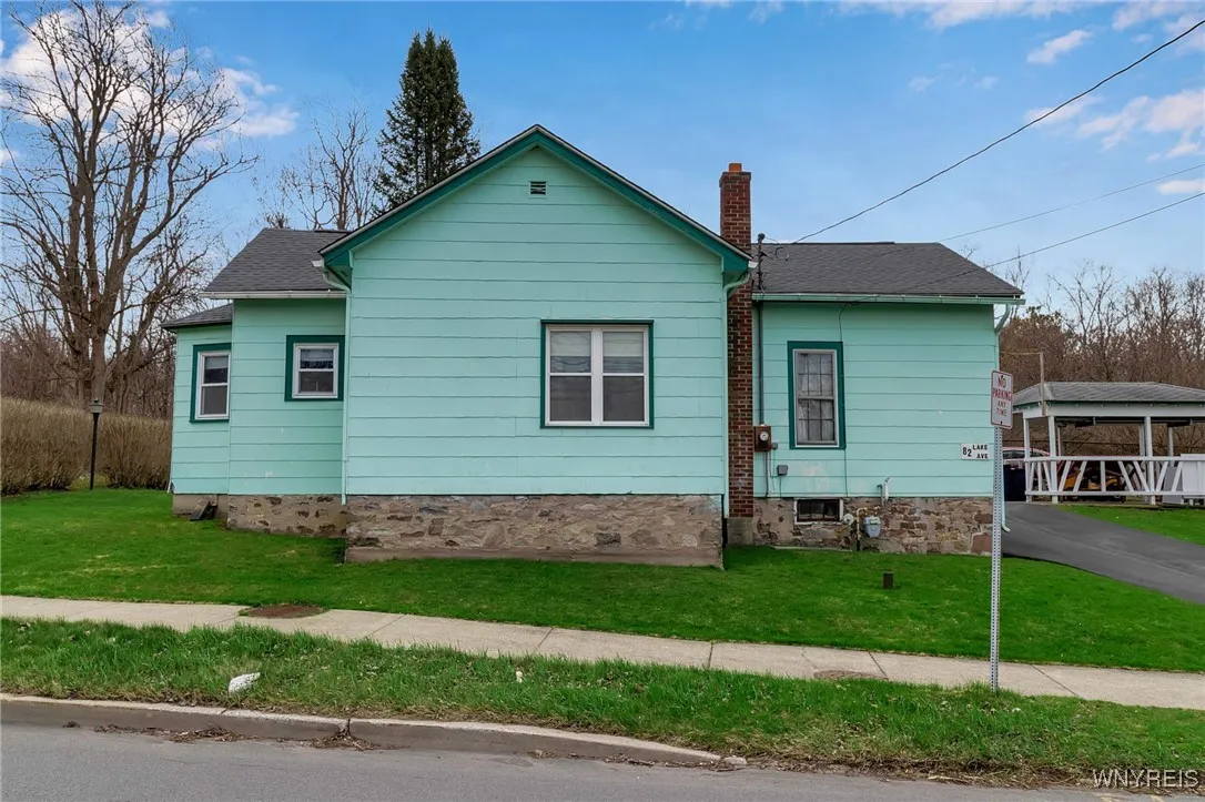 82 Lake Avenue, Lockport-city, New York 14094, Lockport City, New York 14094, 2 Bedrooms Bedrooms, 7 Rooms Rooms,1 BathroomBathrooms,Residential,For Sale,82 Lake Avenue, Lockport-city, New York 14094,0,B1600643