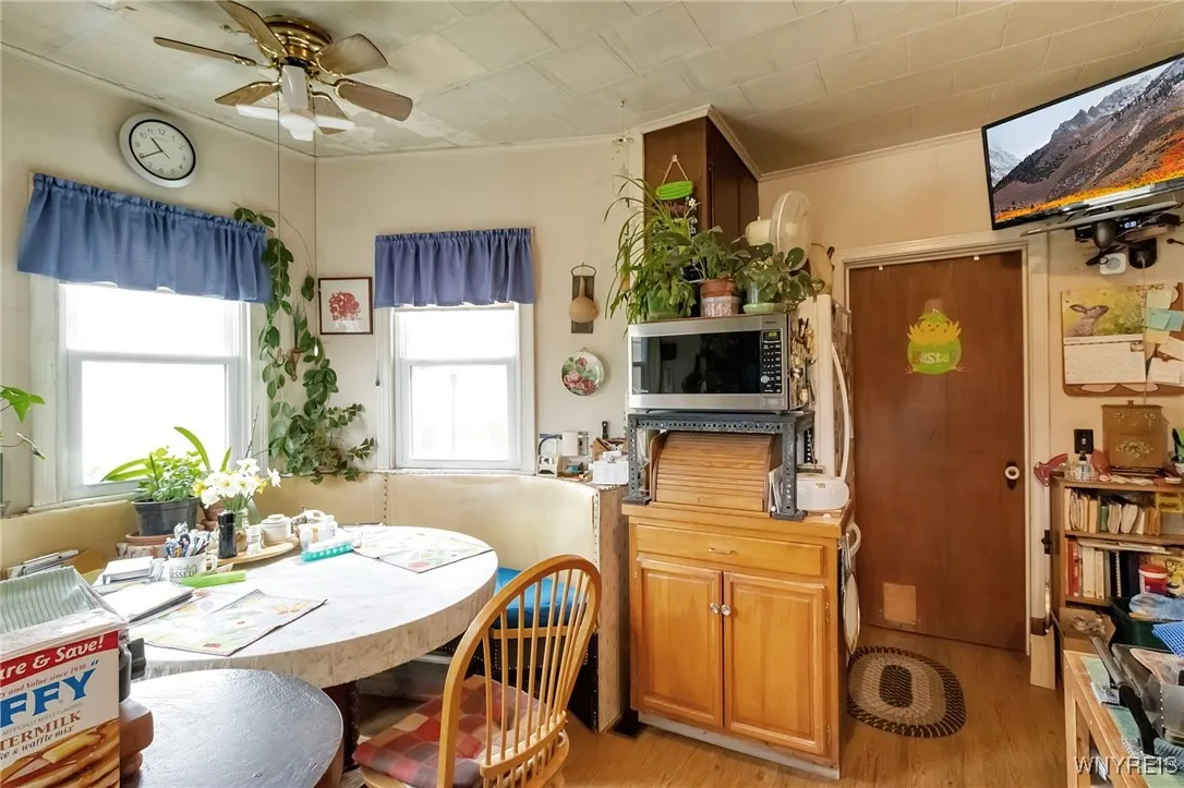 82 Lake Avenue, Lockport-city, New York 14094, Lockport City, New York 14094, 2 Bedrooms Bedrooms, 7 Rooms Rooms,1 BathroomBathrooms,Residential,For Sale,82 Lake Avenue, Lockport-city, New York 14094,0,B1600643