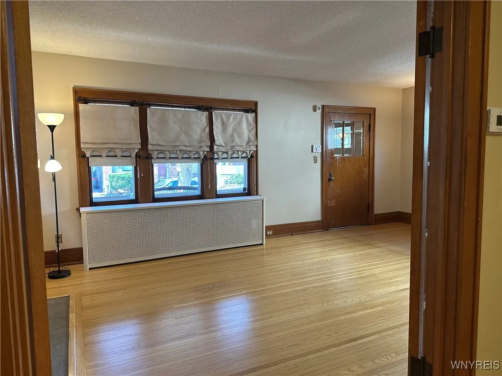 185 Villa Avenue, Buffalo, New York 14216, Buffalo, New York 14216, 3 Bedrooms Bedrooms, ,2 BathroomsBathrooms,Residential,Closed,185 Villa Avenue, Buffalo, New York 14216,0,B1602871