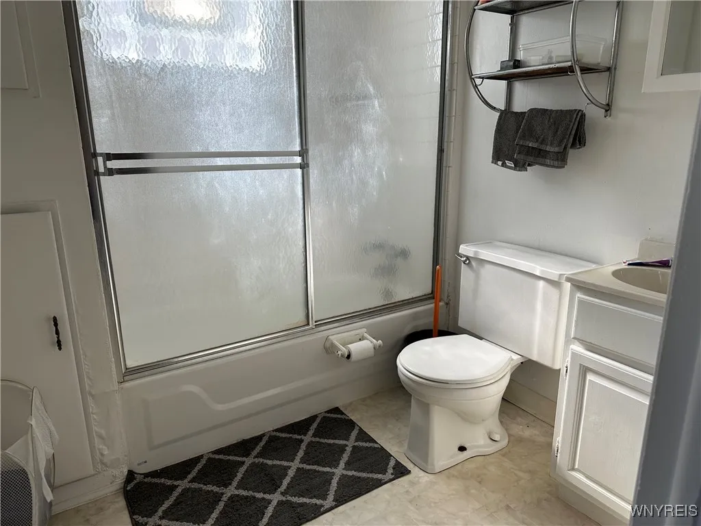 185 Villa Avenue, Buffalo, New York 14216, Buffalo, New York 14216, 3 Bedrooms Bedrooms, ,2 BathroomsBathrooms,Residential,Closed,185 Villa Avenue, Buffalo, New York 14216,0,B1602871