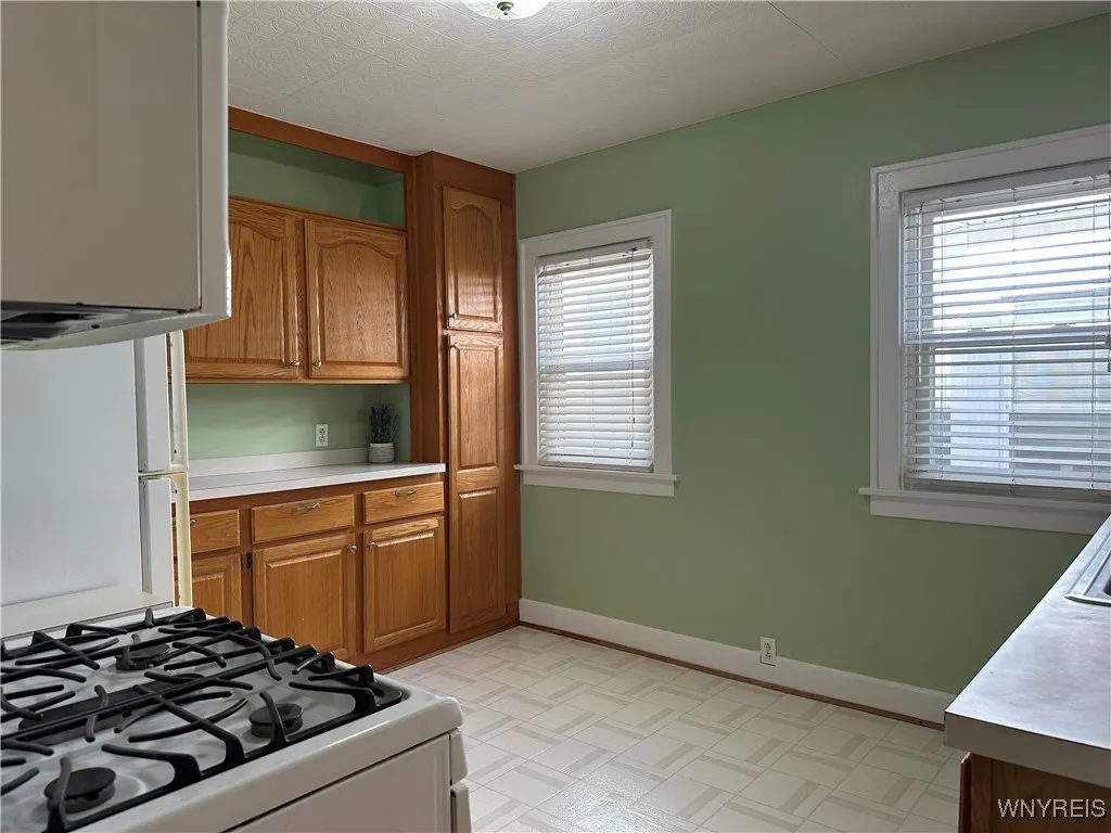 185 Villa Avenue, Buffalo, New York 14216, Buffalo, New York 14216, 3 Bedrooms Bedrooms, ,2 BathroomsBathrooms,Residential,Closed,185 Villa Avenue, Buffalo, New York 14216,0,B1602871