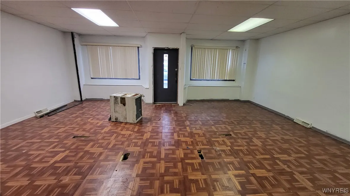 2047 Clinton Street, Buffalo, New York 14206, Buffalo, New York 14206, ,Commercial Sale,For Sale,2047 Clinton Street, Buffalo, New York 14206,B1602930