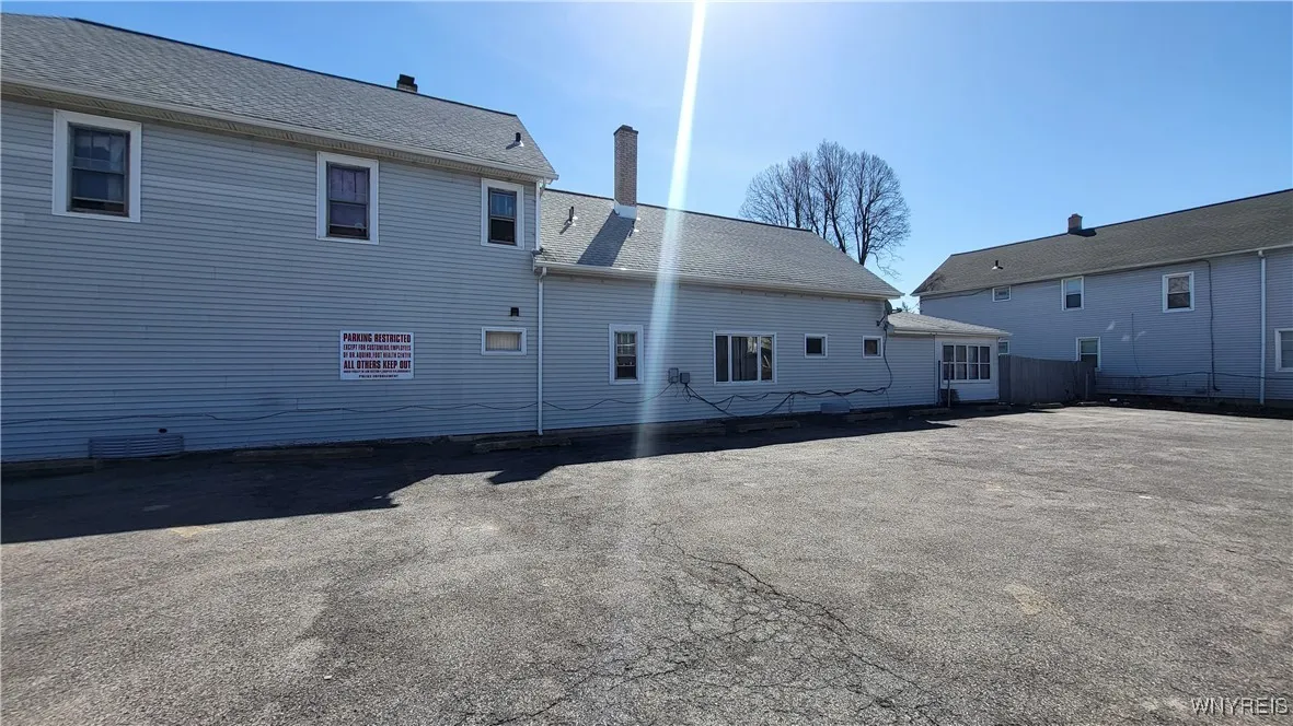 2047 Clinton Street, Buffalo, New York 14206, Buffalo, New York 14206, ,Commercial Sale,For Sale,2047 Clinton Street, Buffalo, New York 14206,0,B1602930