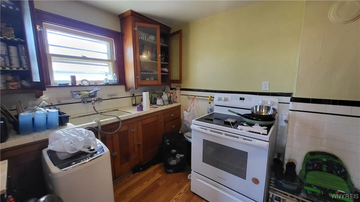 2047 Clinton Street, Buffalo, New York 14206, Buffalo, New York 14206, ,Commercial Sale,For Sale,2047 Clinton Street, Buffalo, New York 14206,B1602930