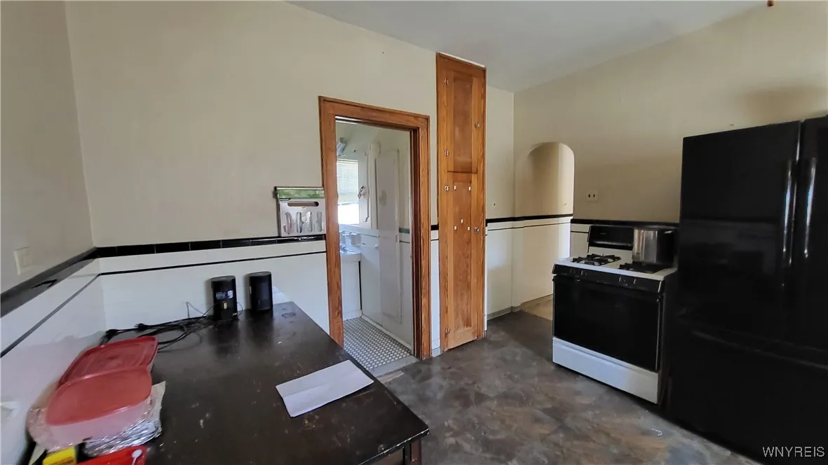 2047 Clinton Street, Buffalo, New York 14206, Buffalo, New York 14206, ,Commercial Sale,For Sale,2047 Clinton Street, Buffalo, New York 14206,0,B1602930