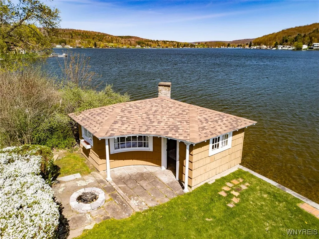 256 West Shore Road, Cuba, New York 14727, Cuba, New York 14727, 4 Bedrooms Bedrooms, 10 Rooms Rooms,3 BathroomsBathrooms,Residential,Closed,256 West Shore Road, Cuba, New York 14727,0,B1587561