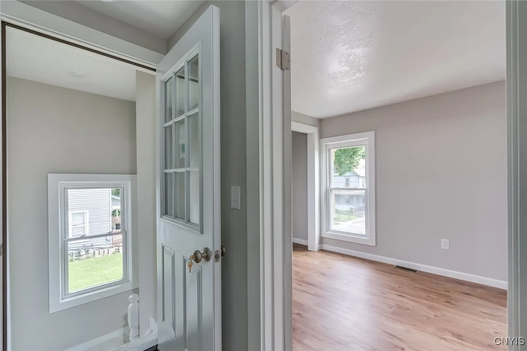 125 North Hamilton Street, Watertown-city, New Yor, Watertown City, New York 13601, 4 Bedrooms Bedrooms, ,2 BathroomsBathrooms,Residential,Closed,125 North Hamilton Street, Watertown-city, New Yor,S1600393