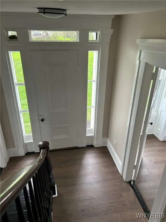 7310 Milestrip Road, Orchard Park, New York 14127, Orchard Park, New York 14127, 4 Bedrooms Bedrooms, 10 Rooms Rooms,2 BathroomsBathrooms,Residential,Closed,7310 Milestrip Road, Orchard Park, New York 14127,B1603116