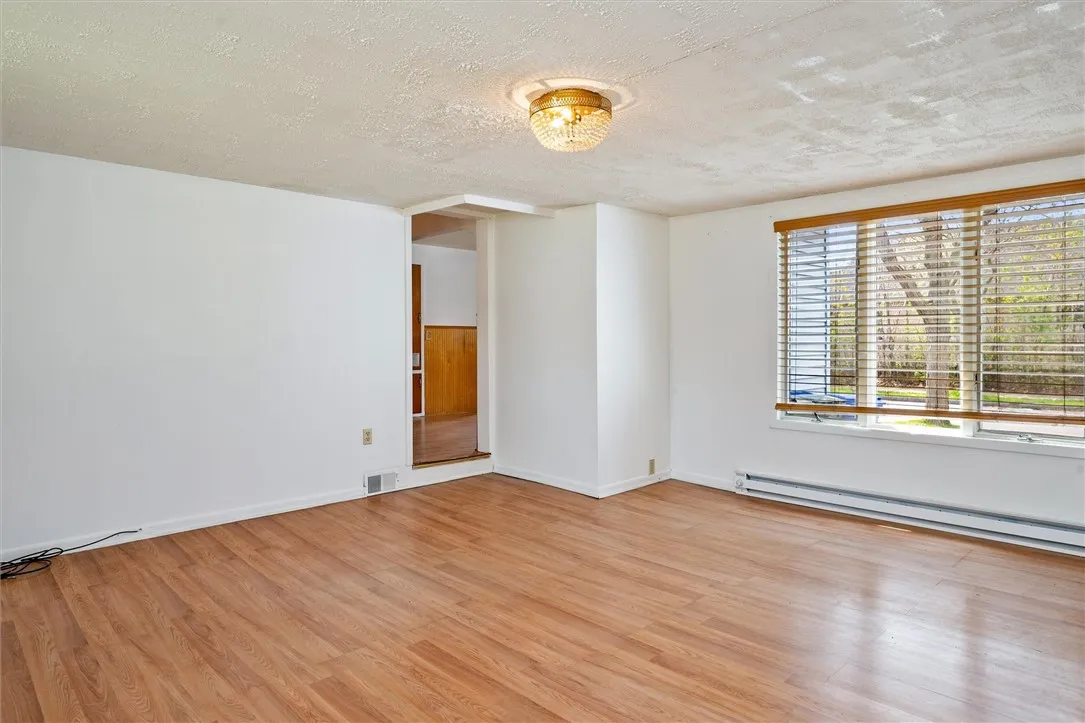 1914 Norton Street, Rochester, New York 14609, Rochester, New York 14609, 3 Bedrooms Bedrooms, 7 Rooms Rooms,1 BathroomBathrooms,Residential,Closed,1914 Norton Street, Rochester, New York 14609,0,R1602763