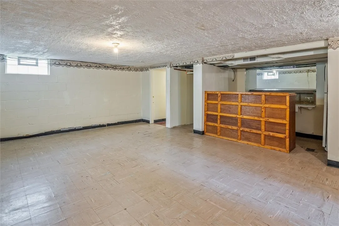 1914 Norton Street, Rochester, New York 14609, Rochester, New York 14609, 3 Bedrooms Bedrooms, 7 Rooms Rooms,1 BathroomBathrooms,Residential,Closed,1914 Norton Street, Rochester, New York 14609,0,R1602763