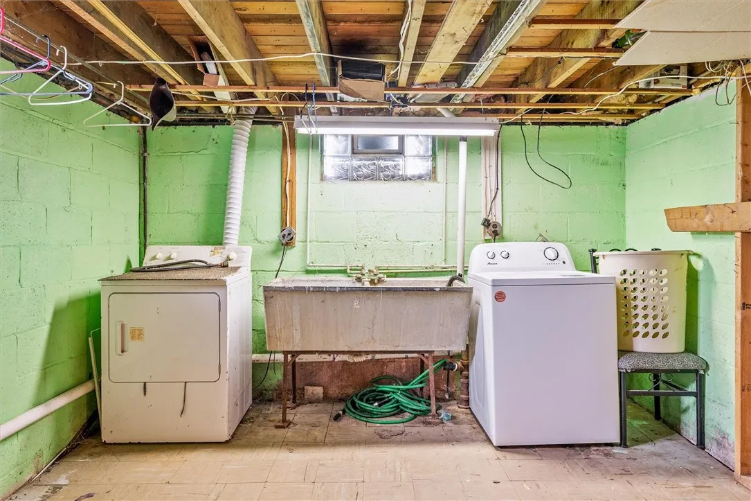 1914 Norton Street, Rochester, New York 14609, Rochester, New York 14609, 3 Bedrooms Bedrooms, 7 Rooms Rooms,1 BathroomBathrooms,Residential,Closed,1914 Norton Street, Rochester, New York 14609,0,R1602763