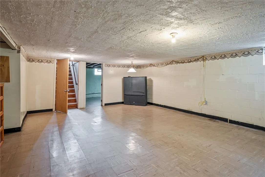 1914 Norton Street, Rochester, New York 14609, Rochester, New York 14609, 3 Bedrooms Bedrooms, 7 Rooms Rooms,1 BathroomBathrooms,Residential,Closed,1914 Norton Street, Rochester, New York 14609,0,R1602763
