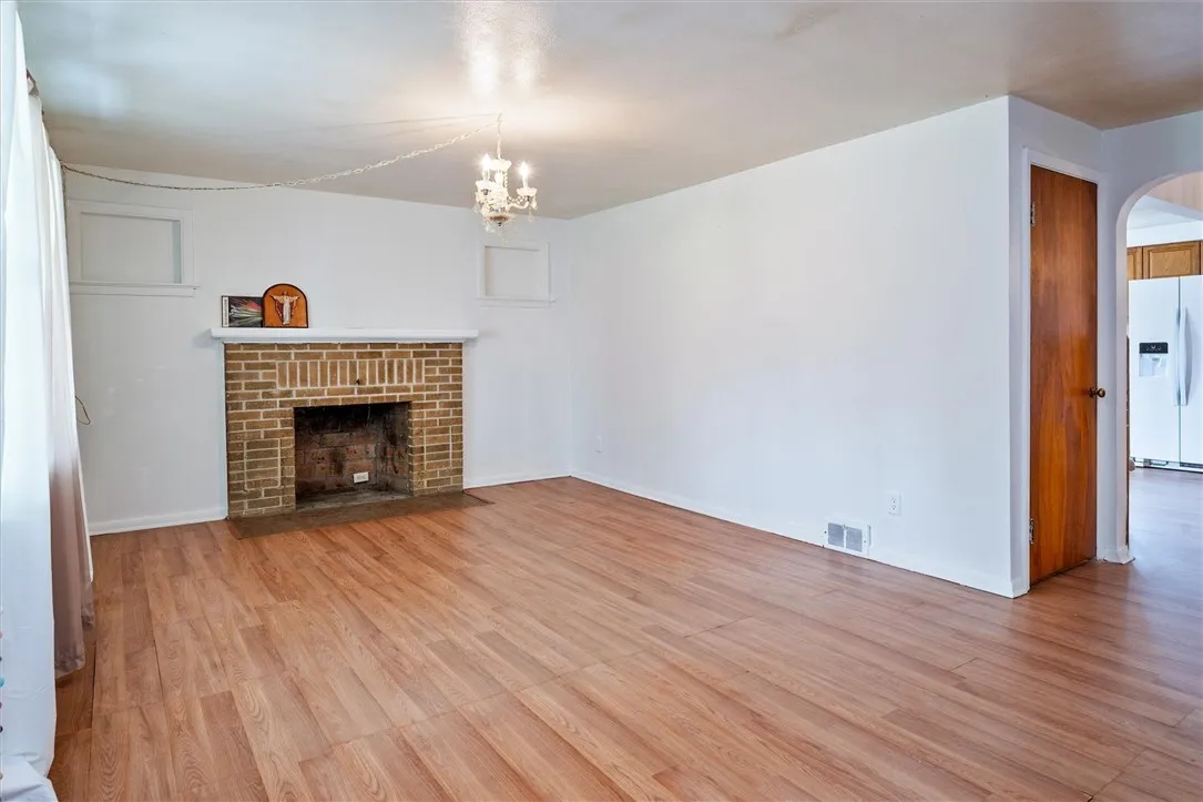 1914 Norton Street, Rochester, New York 14609, Rochester, New York 14609, 3 Bedrooms Bedrooms, 7 Rooms Rooms,1 BathroomBathrooms,Residential,Closed,1914 Norton Street, Rochester, New York 14609,0,R1602763