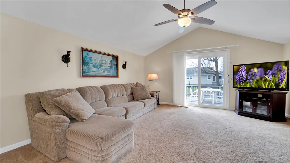 43 Ascott Lane, Webster, New York 14580, Webster, New York 14580, 3 Bedrooms Bedrooms, 7 Rooms Rooms,2 BathroomsBathrooms,Residential,Closed,43 Ascott Lane, Webster, New York 14580,0,R1598772