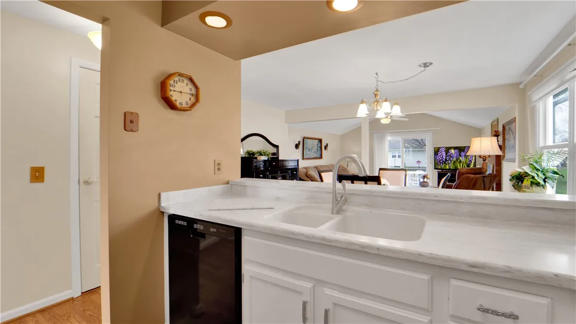 43 Ascott Lane, Webster, New York 14580, Webster, New York 14580, 3 Bedrooms Bedrooms, 7 Rooms Rooms,2 BathroomsBathrooms,Residential,Closed,43 Ascott Lane, Webster, New York 14580,0,R1598772