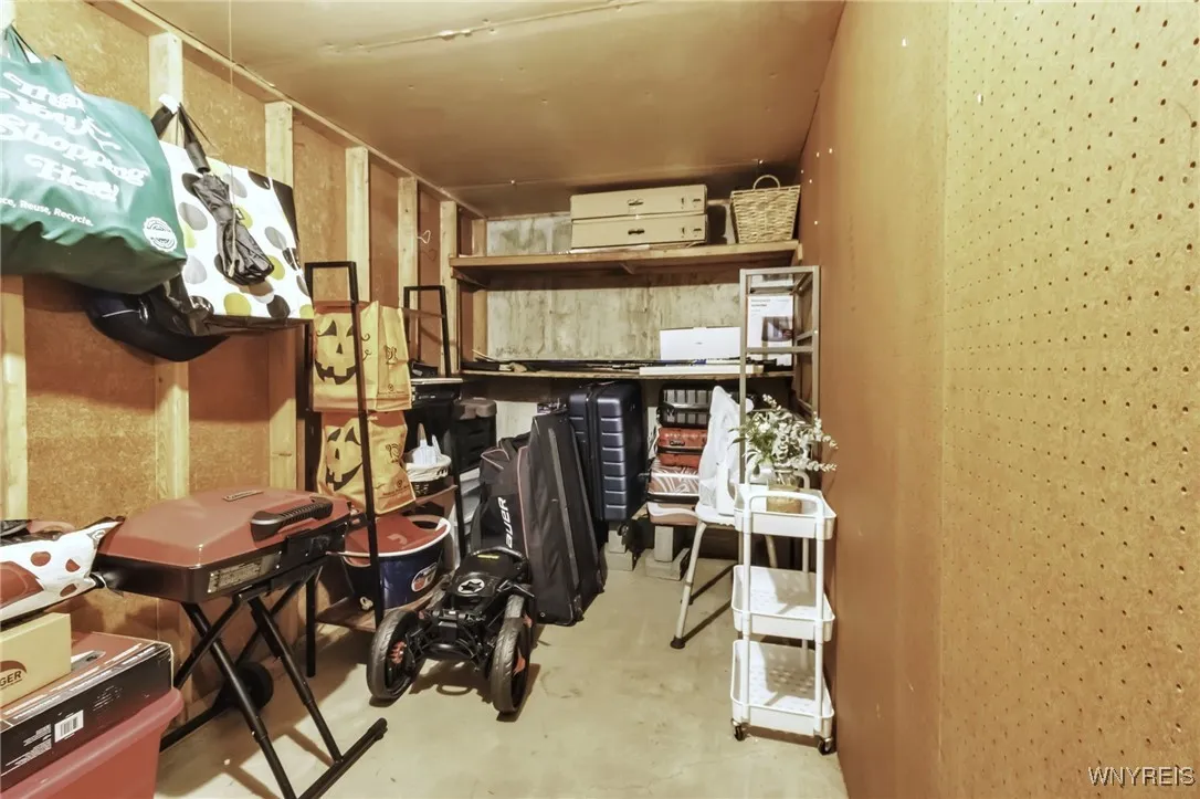 1178 Indian Church Road 32, West Seneca, New York, West Seneca, New York 14224, 2 Bedrooms Bedrooms, 5 Rooms Rooms,1 BathroomBathrooms,Residential,Closed,1178 Indian Church Road 32, West Seneca, New York ,0,B1602719