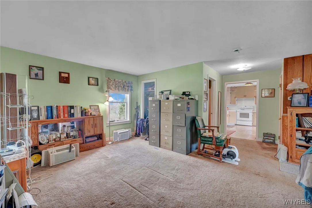 9247 North Protection Road, Holland, New York 1408, Holland, New York 14080, 2 Bedrooms Bedrooms, 6 Rooms Rooms,2 BathroomsBathrooms,Residential,Closed,9247 North Protection Road, Holland, New York 1408,B1602568