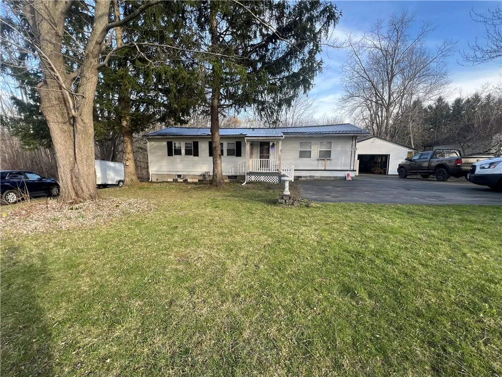 3768 Franklin Street Road, Sennett, New York 13021, Sennett, New York 13021, 3 Bedrooms Bedrooms, 6 Rooms Rooms,1 BathroomBathrooms,Residential,Closed,3768 Franklin Street Road, Sennett, New York 13021,0,R1603145