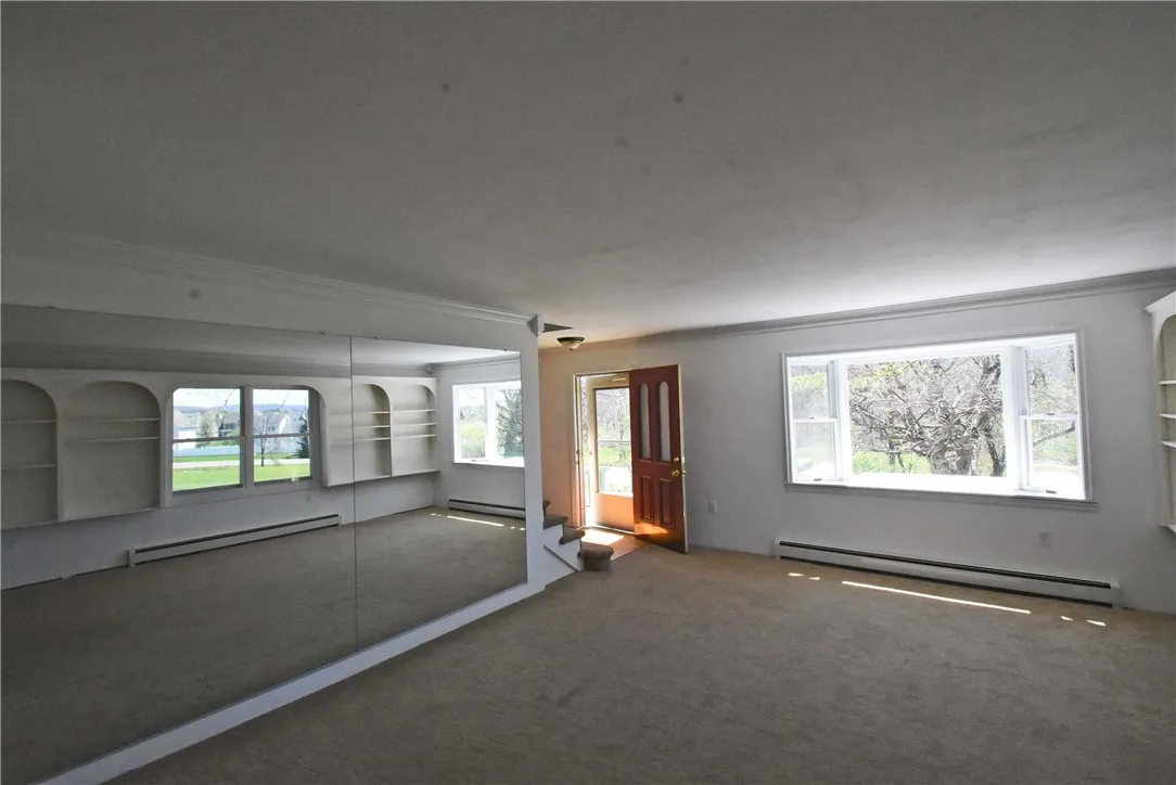 150 Monroe Drive, Horseheads, New York 14845, Horseheads, New York 14845, 4 Bedrooms Bedrooms, 9 Rooms Rooms,2 BathroomsBathrooms,Residential,For Sale,150 Monroe Drive, Horseheads, New York 14845,R1602754