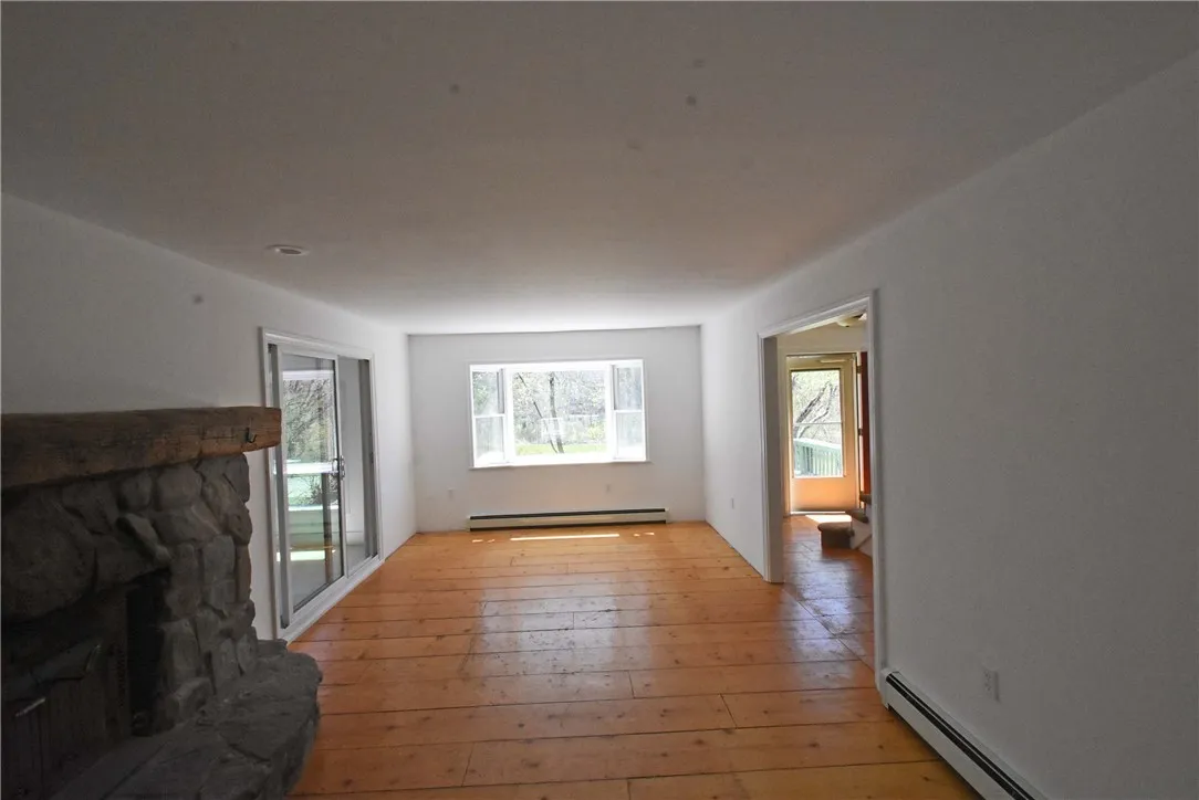 150 Monroe Drive, Horseheads, New York 14845, Horseheads, New York 14845, 4 Bedrooms Bedrooms, 9 Rooms Rooms,2 BathroomsBathrooms,Residential,For Sale,150 Monroe Drive, Horseheads, New York 14845,R1602754