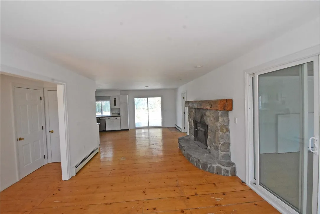 150 Monroe Drive, Horseheads, New York 14845, Horseheads, New York 14845, 4 Bedrooms Bedrooms, 9 Rooms Rooms,2 BathroomsBathrooms,Residential,For Sale,150 Monroe Drive, Horseheads, New York 14845,R1602754