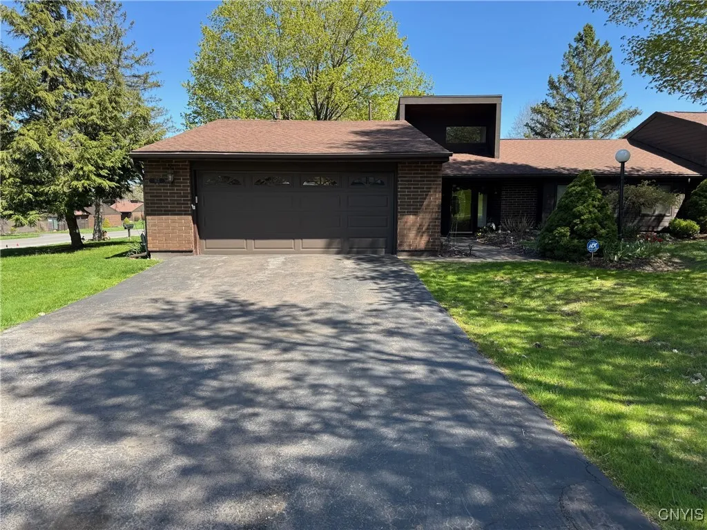 812 Fairway Circle, Van Buren, New York 13027, Van Buren, New York 13027, 2 Bedrooms Bedrooms, 6 Rooms Rooms,1 BathroomBathrooms,Residential Lease,Closed,812 Fairway Circle, Van Buren, New York 13027,0,S1603231