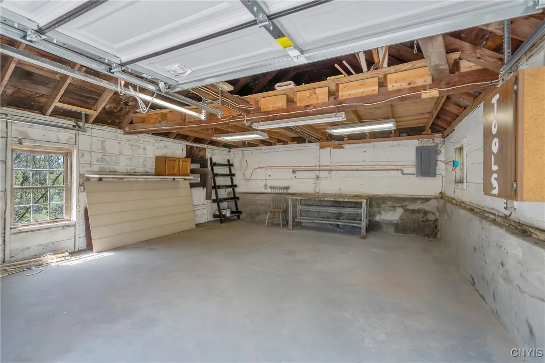 Garage Garage