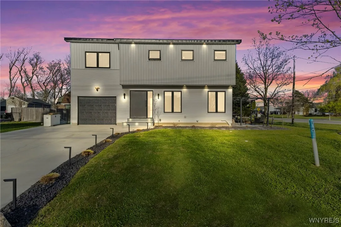 5554 Lake Avenue, Orchard Park, New York 14127, Orchard Park, New York 14127, 3 Bedrooms Bedrooms, 8 Rooms Rooms,2 BathroomsBathrooms,Residential,Closed,5554 Lake Avenue, Orchard Park, New York 14127,0,B1603160