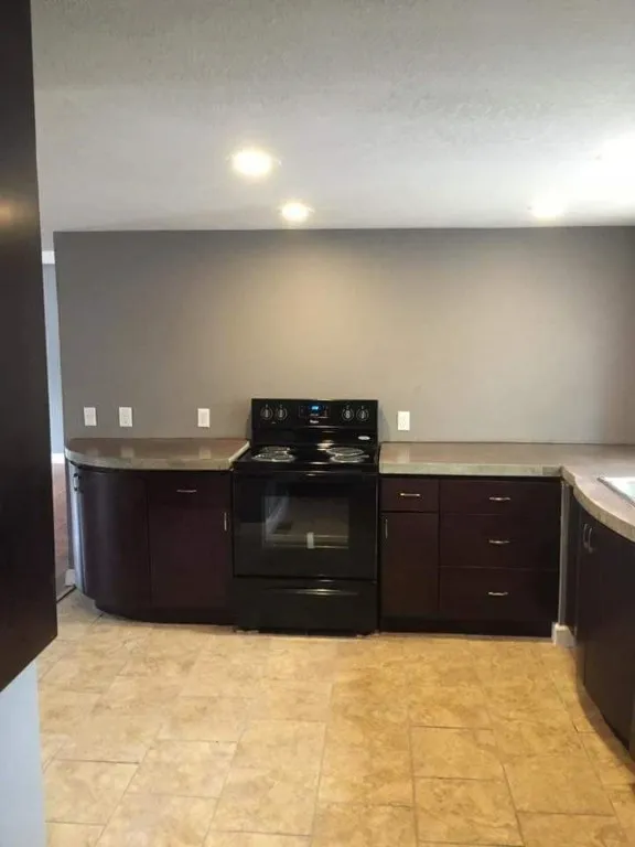 50 North Main Street, Hornell, New York 14843, Hornell, New York 14843, 5 Bedrooms Bedrooms, ,3 BathroomsBathrooms,Residential,Closed,50 North Main Street, Hornell, New York 14843,0,R1602960