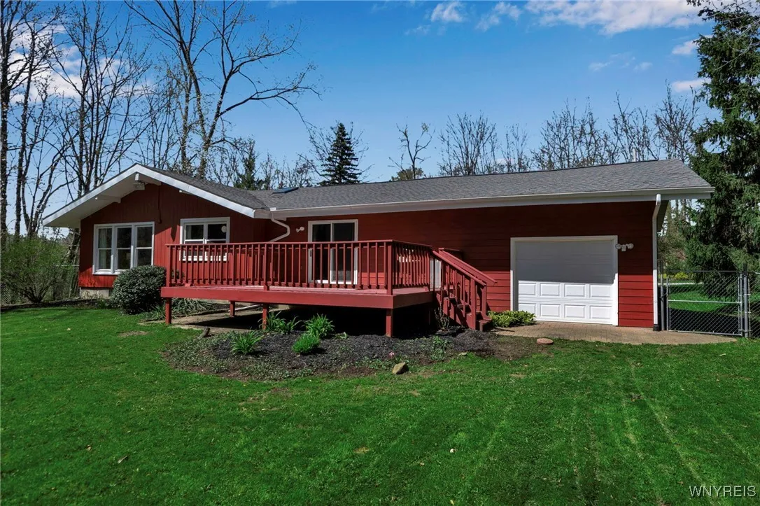 85 South Lane, Orchard Park, New York 14127, Orchard Park, New York 14127, 4 Bedrooms Bedrooms, 9 Rooms Rooms,2 BathroomsBathrooms,Residential,Closed,85 South Lane, Orchard Park, New York 14127,0,B1603322