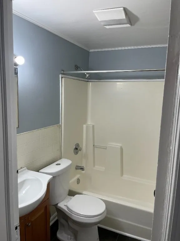 433 Parkdale Avenue, Buffalo, New York 14213, Buffalo, New York 14213, 6 Bedrooms Bedrooms, ,2 BathroomsBathrooms,Residential,Closed,433 Parkdale Avenue, Buffalo, New York 14213,0,R1603454