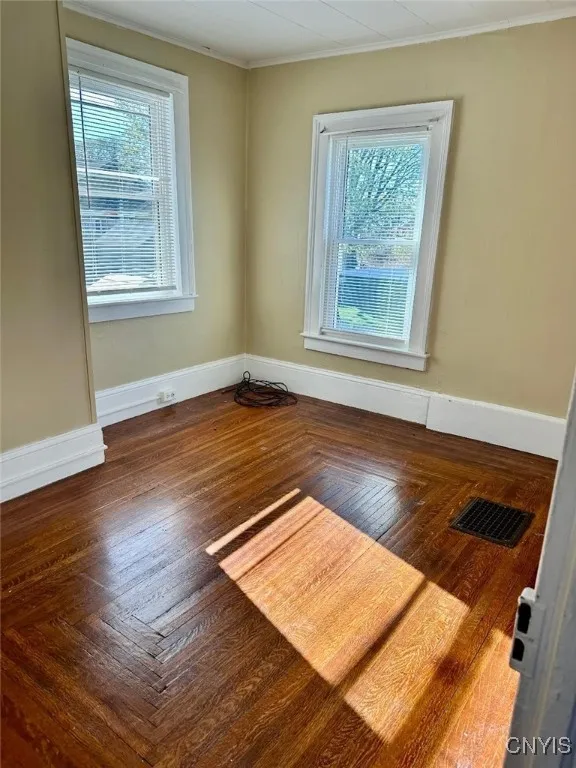 16 East 6th Street, Oswego-city, New York 13126, Oswego, New York 13126, 3 Bedrooms Bedrooms, ,3 BathroomsBathrooms,Residential,Closed,16 East 6th Street, Oswego-city, New York 13126,0,S1603173