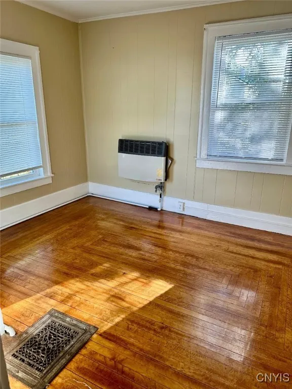 16 East 6th Street, Oswego-city, New York 13126, Oswego, New York 13126, 3 Bedrooms Bedrooms, ,3 BathroomsBathrooms,Residential,Closed,16 East 6th Street, Oswego-city, New York 13126,0,S1603173