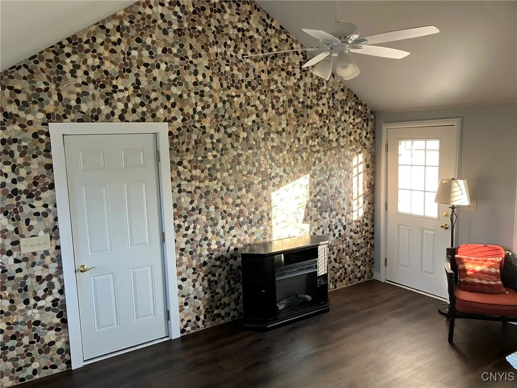 2203 State Route 90 Road, Ledyard, New York 13026, Ledyard, New York 13026, 4 Bedrooms Bedrooms, 7 Rooms Rooms,2 BathroomsBathrooms,Residential,For Sale,2203 State Route 90 Road, Ledyard, New York 13026,S1602821