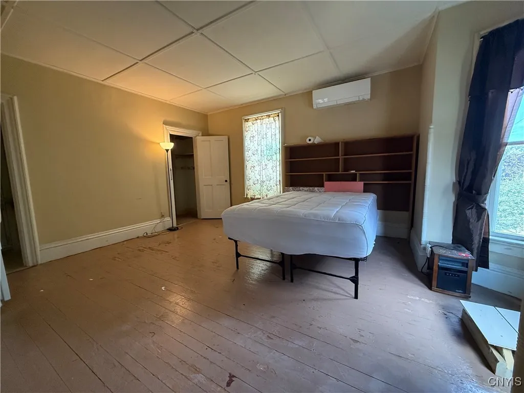 4th bedroom upstairs