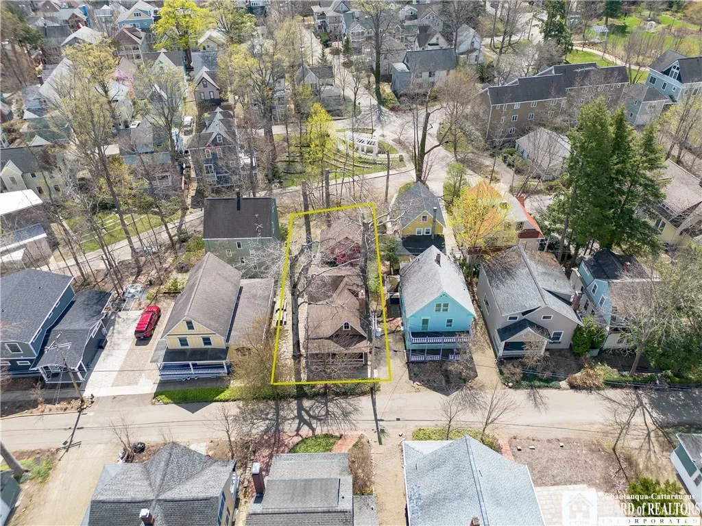 Approximate perimeter of the lot is outlined here. Situated on a double CI lot.