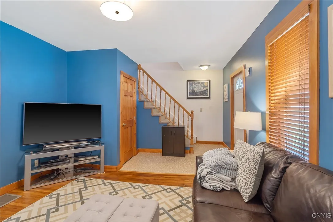 40 Lock Street, Schroeppel, New York 13135, Schroeppel, New York 13135, 4 Bedrooms Bedrooms, 10 Rooms Rooms,1 BathroomBathrooms,Residential,Closed,40 Lock Street, Schroeppel, New York 13135,0,S1602899
