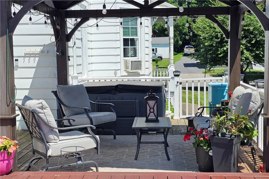 181 Lewis Street, Geneva-city, New York 14456, Geneva City, New York 14456, 4 Bedrooms Bedrooms, 10 Rooms Rooms,1 BathroomBathrooms,Residential,For Sale,181 Lewis Street, Geneva-city, New York 14456,R1602499