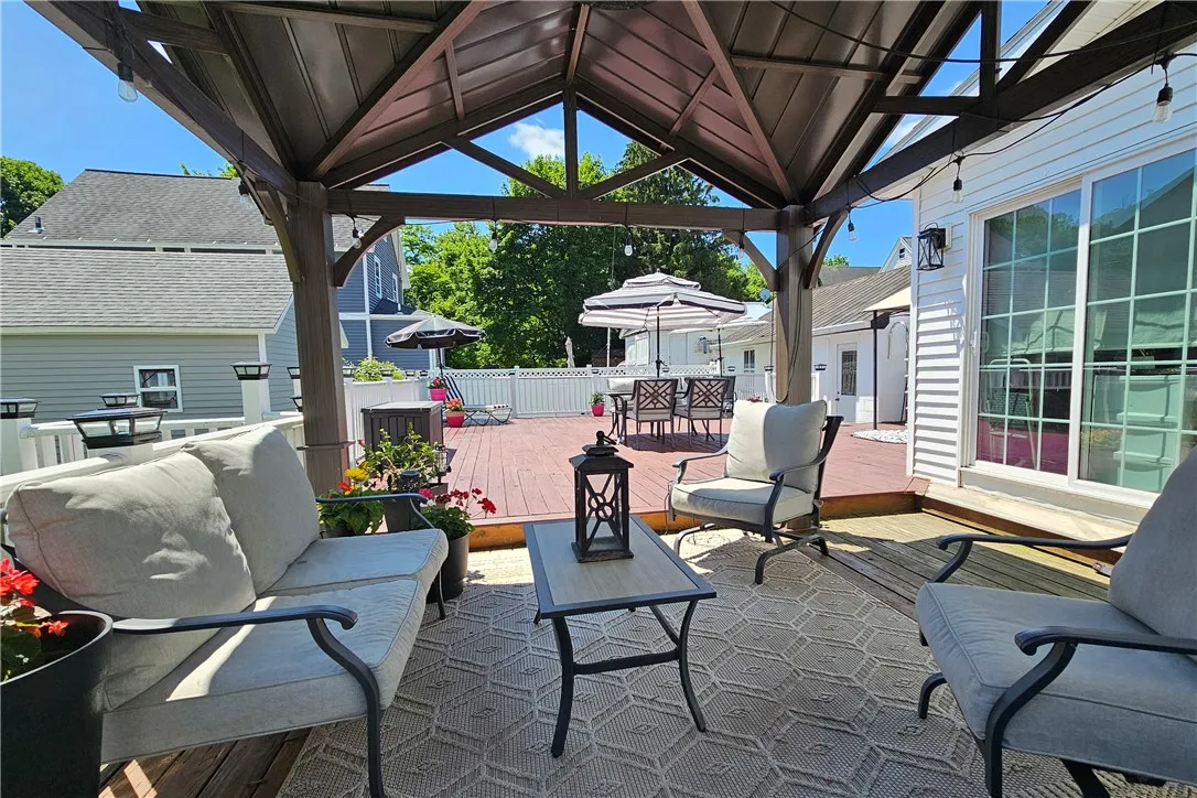 181 Lewis Street, Geneva-city, New York 14456, Geneva City, New York 14456, 4 Bedrooms Bedrooms, 10 Rooms Rooms,1 BathroomBathrooms,Residential,For Sale,181 Lewis Street, Geneva-city, New York 14456,R1602499