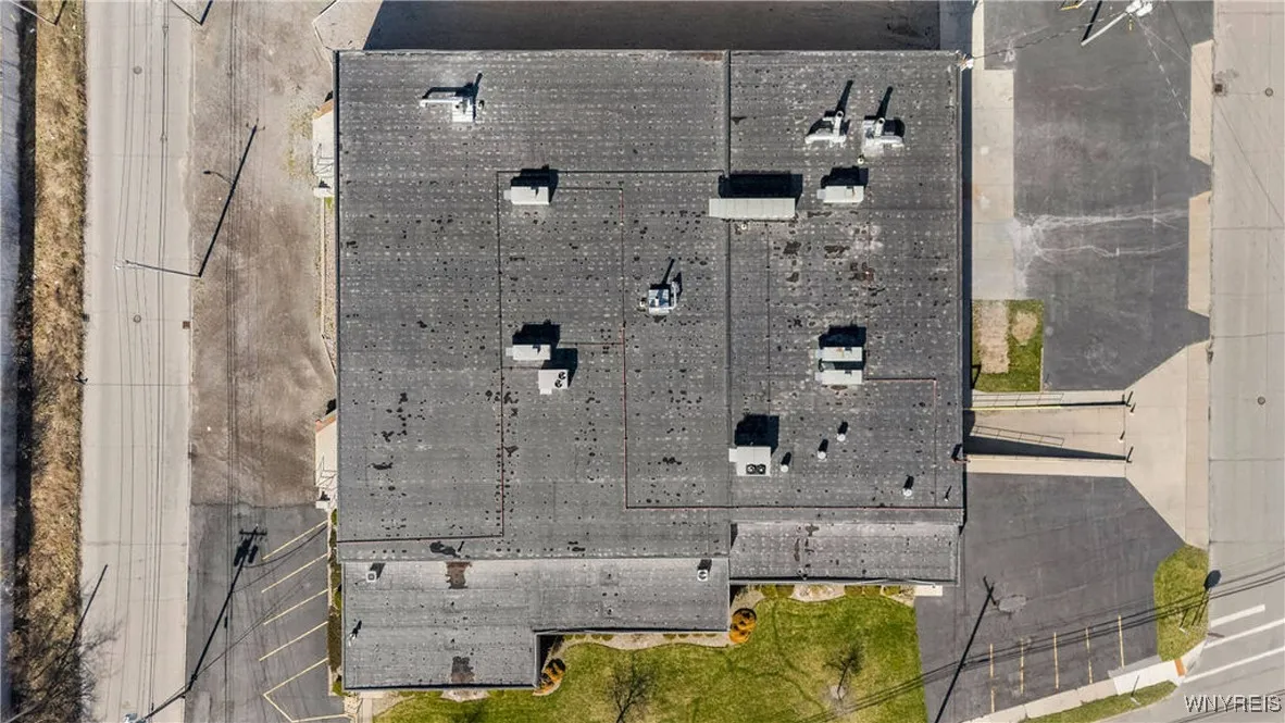 4120 Hyde Park Boulevard, Niagara Falls, New York, Niagara Falls, New York 14305, ,Commercial Lease,For Rent,4120 Hyde Park Boulevard, Niagara Falls, New York ,0,B1603496