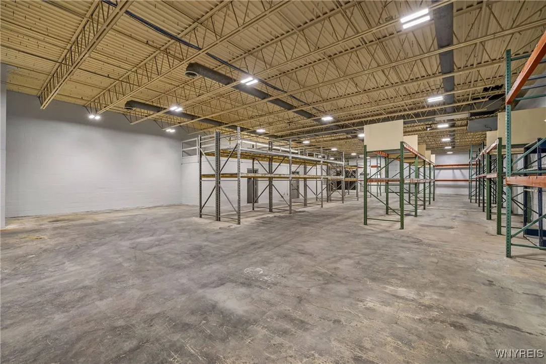 4120 Hyde Park Boulevard, Niagara Falls, New York, Niagara Falls, New York 14305, ,Commercial Lease,For Rent,4120 Hyde Park Boulevard, Niagara Falls, New York ,0,B1603496