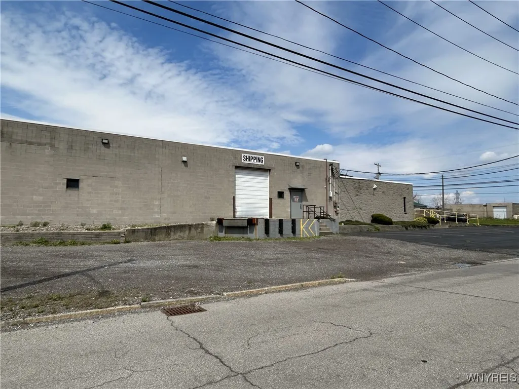 4120 Hyde Park Boulevard, Niagara Falls, New York, Niagara Falls, New York 14305, ,Commercial Lease,For Rent,4120 Hyde Park Boulevard, Niagara Falls, New York ,0,B1603496