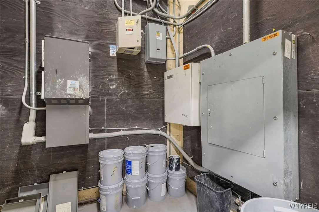 4120 Hyde Park Boulevard, Niagara Falls, New York, Niagara Falls, New York 14305, ,Commercial Lease,For Rent,4120 Hyde Park Boulevard, Niagara Falls, New York ,0,B1603496