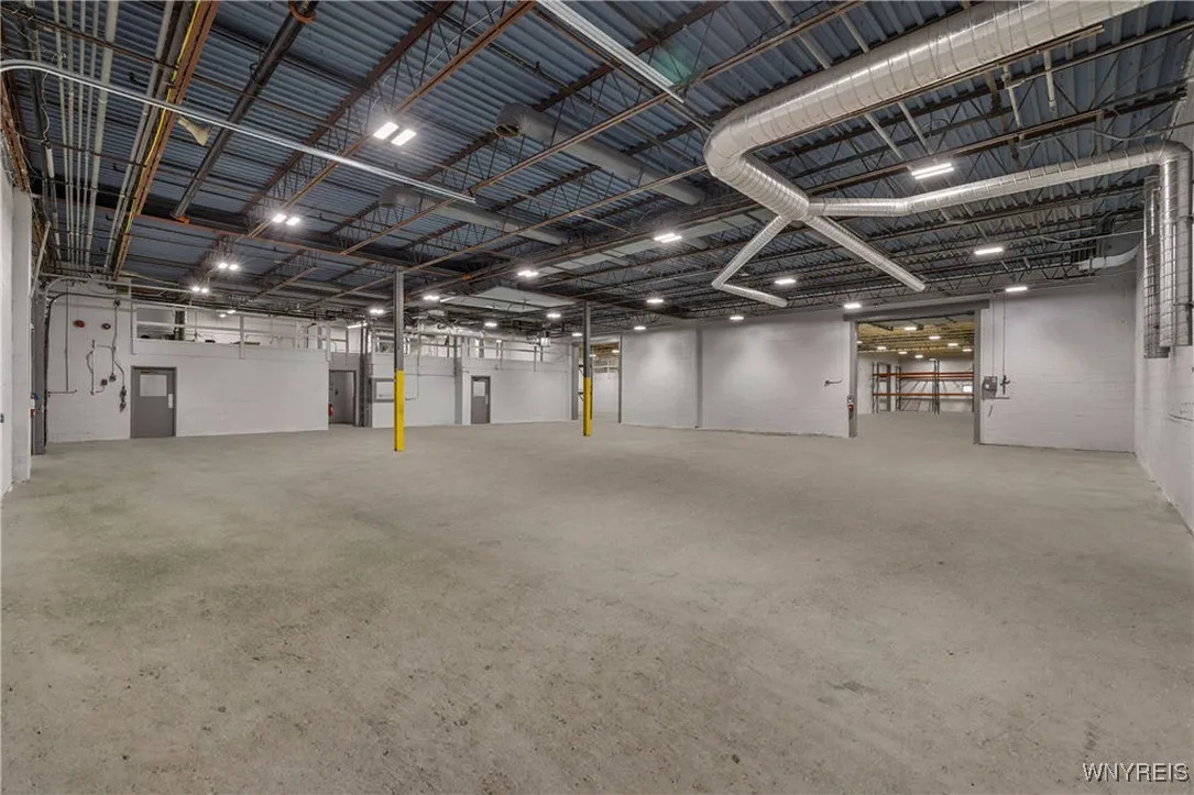 4120 Hyde Park Boulevard, Niagara Falls, New York, Niagara Falls, New York 14305, ,Commercial Lease,For Rent,4120 Hyde Park Boulevard, Niagara Falls, New York ,0,B1603496