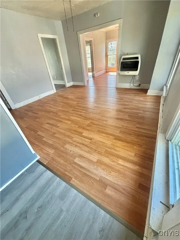 4 Lake Avenue, Auburn, New York 13021, Auburn, New York 13021, 5 Bedrooms Bedrooms, ,2 BathroomsBathrooms,Residential,Closed,4 Lake Avenue, Auburn, New York 13021,0,S1603537