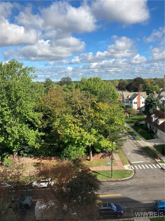 731 West Ferry 7g, Buffalo, New York 14222, Buffalo, New York 14222, 2 Bedrooms Bedrooms, 4 Rooms Rooms,1 BathroomBathrooms,Residential,For Sale,731 West Ferry 7g, Buffalo, New York 14222,0,B1603260