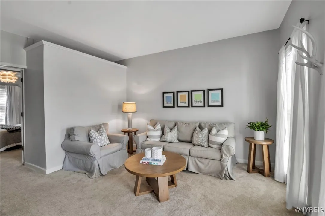 74 Graystone Lane, Orchard Park, New York 14127, Orchard Park, New York 14127, 5 Bedrooms Bedrooms, 10 Rooms Rooms,2 BathroomsBathrooms,Residential,Closed,74 Graystone Lane, Orchard Park, New York 14127,0,B1603373