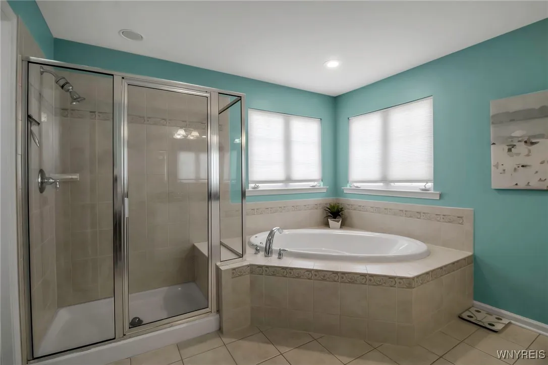 74 Graystone Lane, Orchard Park, New York 14127, Orchard Park, New York 14127, 5 Bedrooms Bedrooms, 10 Rooms Rooms,2 BathroomsBathrooms,Residential,Closed,74 Graystone Lane, Orchard Park, New York 14127,0,B1603373