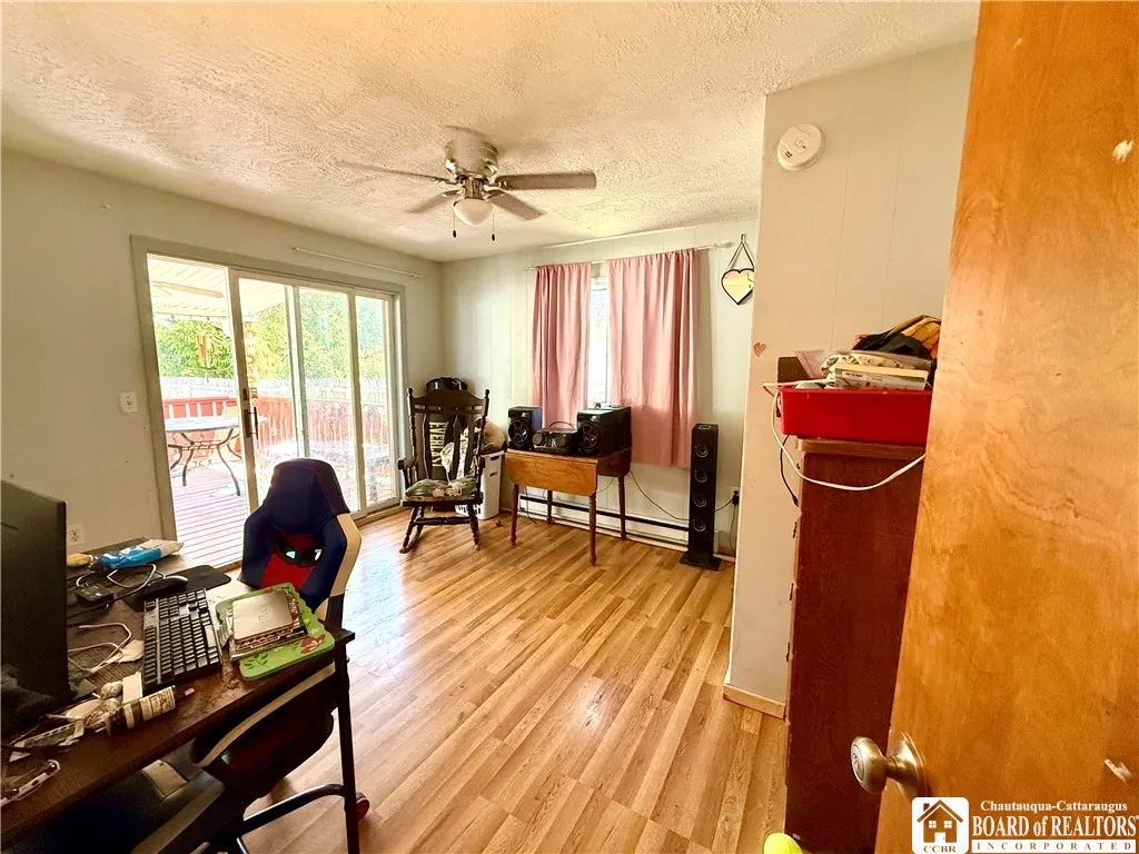 36 Pennsylvania Avenue A, Jamestown, New York 1470, Jamestown, New York 14701, 3 Bedrooms Bedrooms, 8 Rooms Rooms,2 BathroomsBathrooms,Residential,Closed,36 Pennsylvania Avenue A, Jamestown, New York 1470,0,R1603601